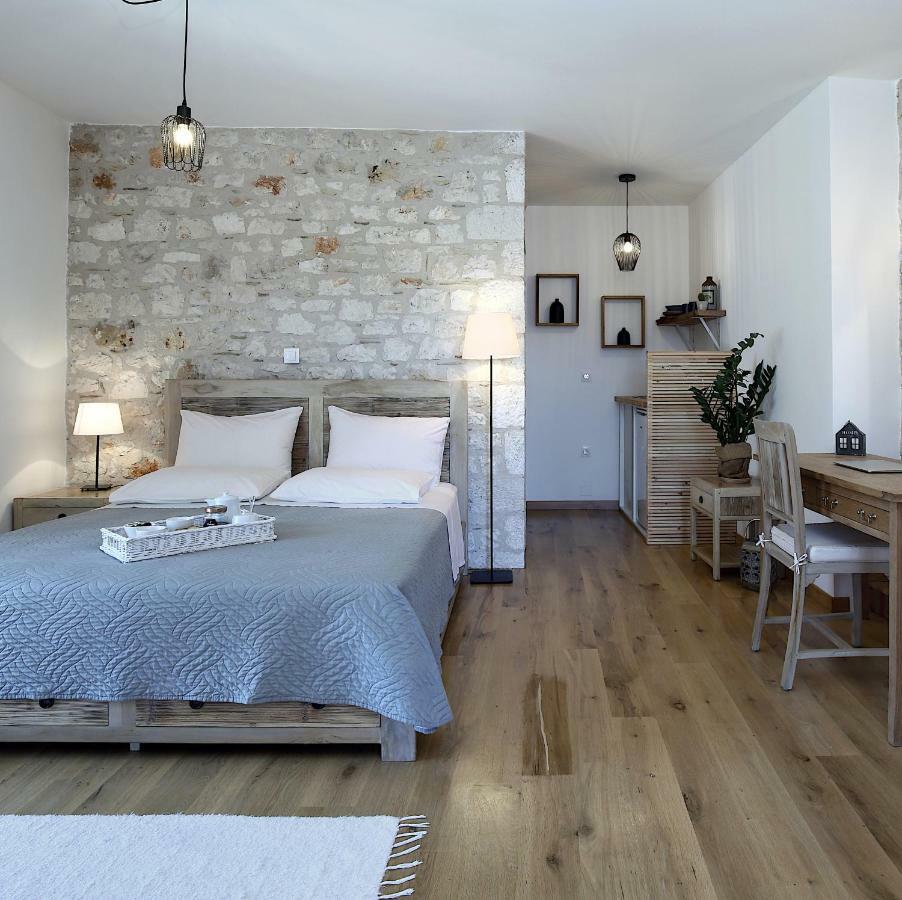 Casa Ovata Apartment Tsoukaladhes Luaran gambar
