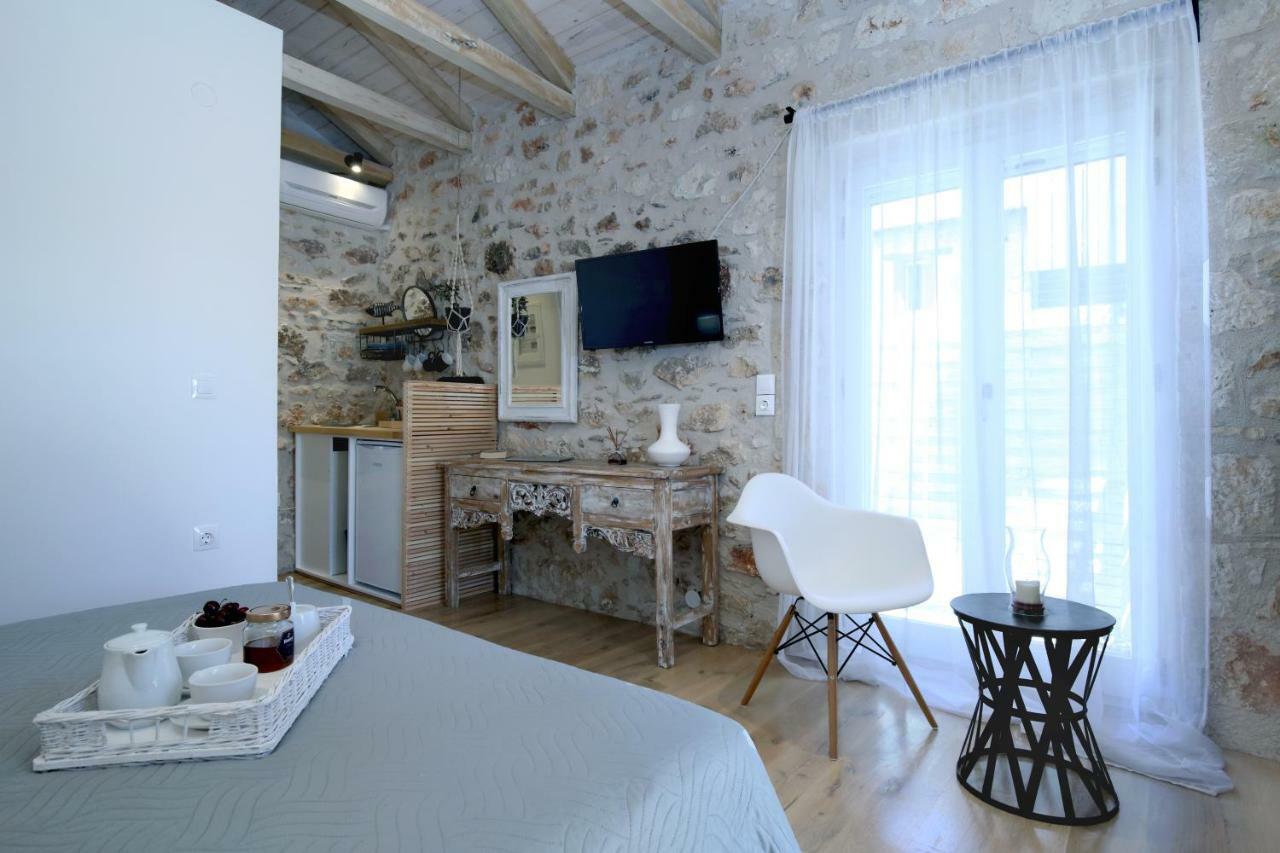 Casa Ovata Apartment Tsoukaladhes Luaran gambar