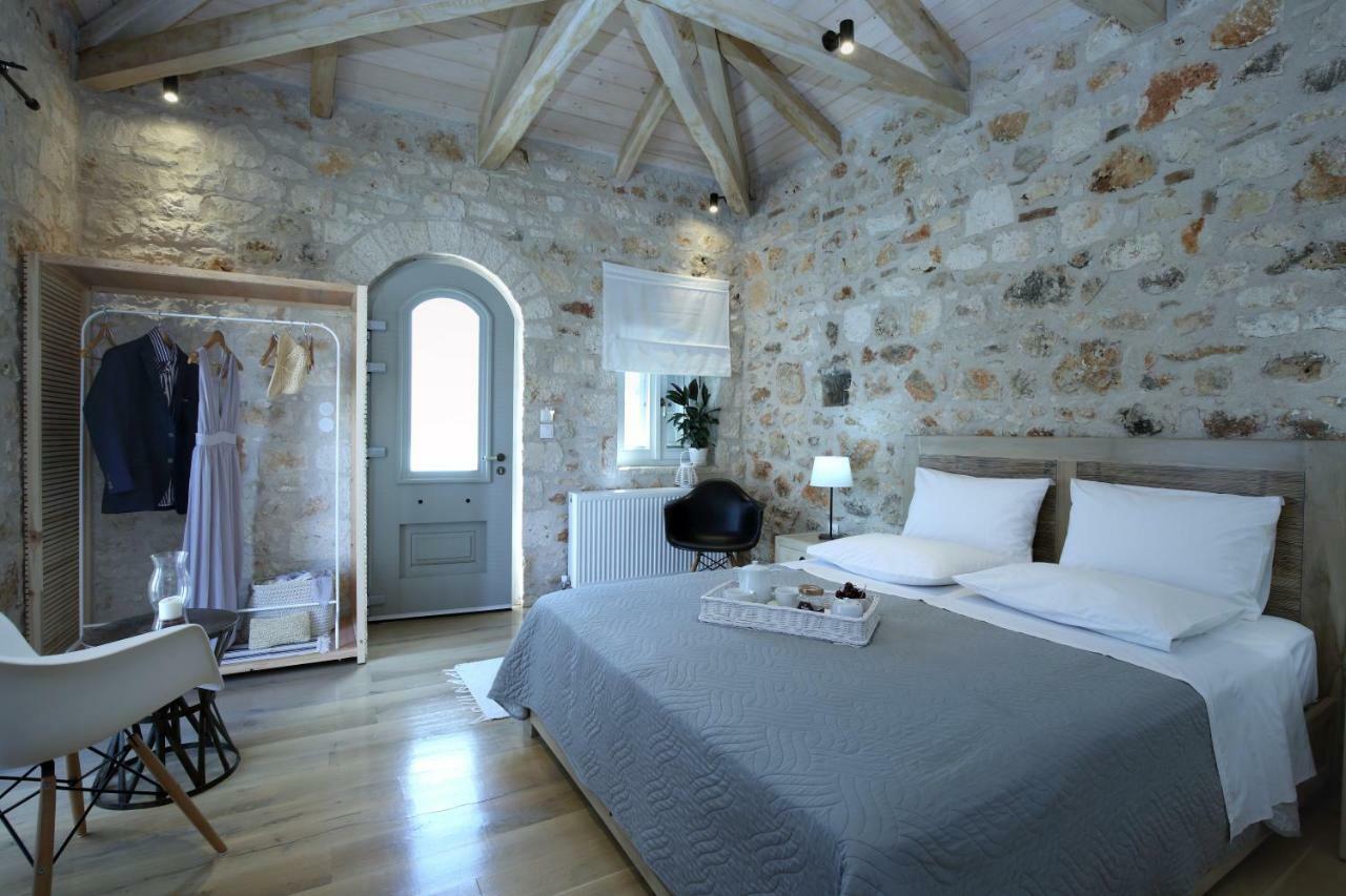 Casa Ovata Apartment Tsoukaladhes Luaran gambar